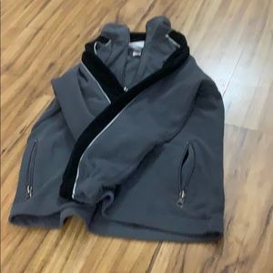 Sweat shirt